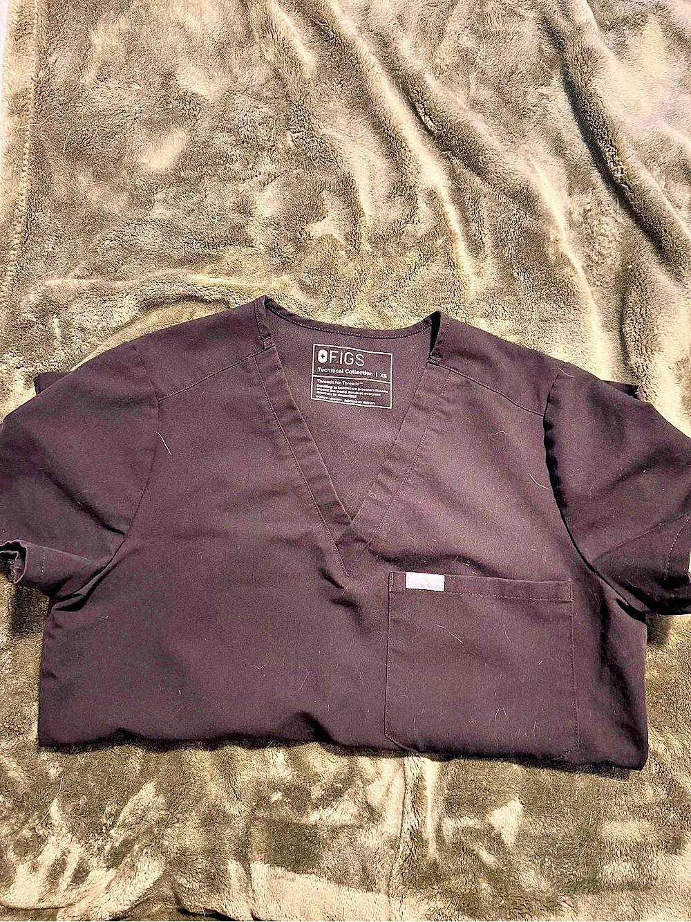 FIGS Technical Collection Scrub Set Short Sleeve Top XS Black BOTTOM SMALL